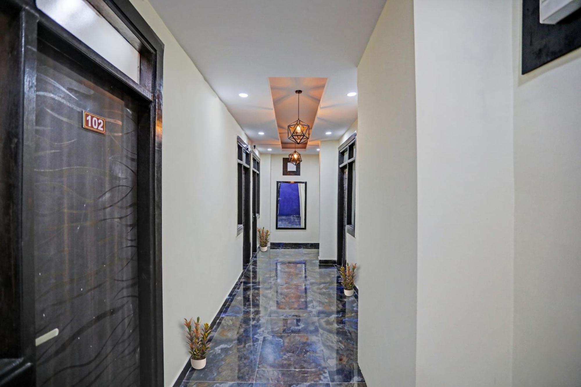 Kālkāji Devi Flagship Grand Imperial Near Worlds Of Wonder酒店 外观 照片